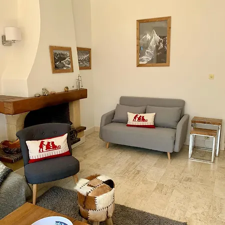 Superbe T3- Vue Mont-blanc- Au Pied Du Brevent- Apartment Chamonix